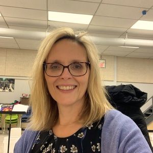 Meet your Posher, Jennifer